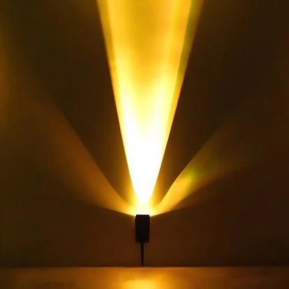 Solar LED Multi-Zoom Spot Light